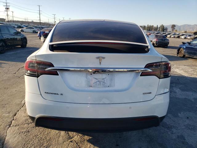 Photo 5 VIN: 5YJXCAE26JF142412 - TESLA MODEL X 