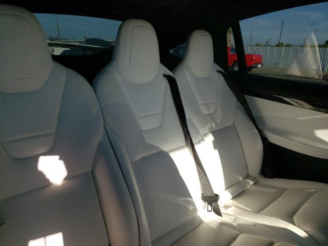 Photo 5 VIN: 5YJXCAE27GF025690 - TESLA MODEL X 