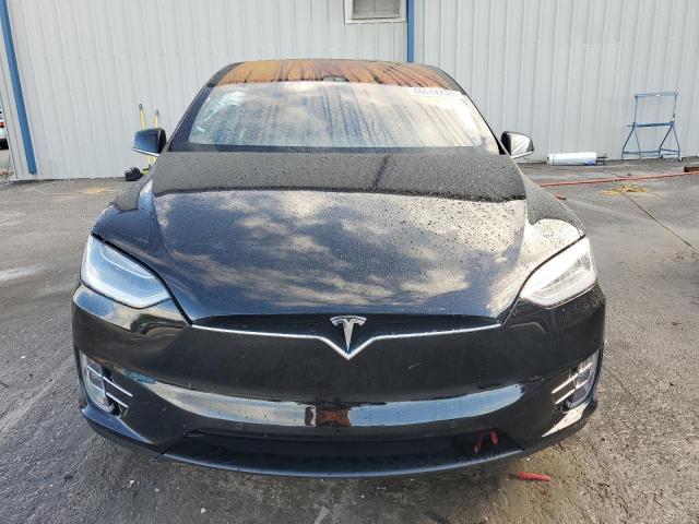 Photo 4 VIN: 5YJXCAE27JF110942 - TESLA MODEL X 