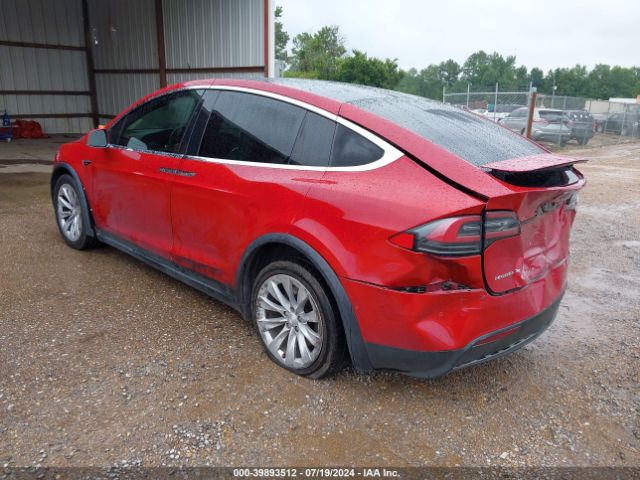 Photo 2 VIN: 5YJXCAE27JF133900 - TESLA MODEL X 