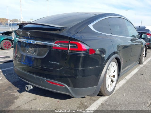 Photo 3 VIN: 5YJXCAE27KF205129 - TESLA MODEL X 