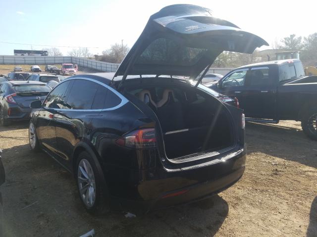 Photo 2 VIN: 5YJXCAE28GF015976 - TESLA MODEL X 