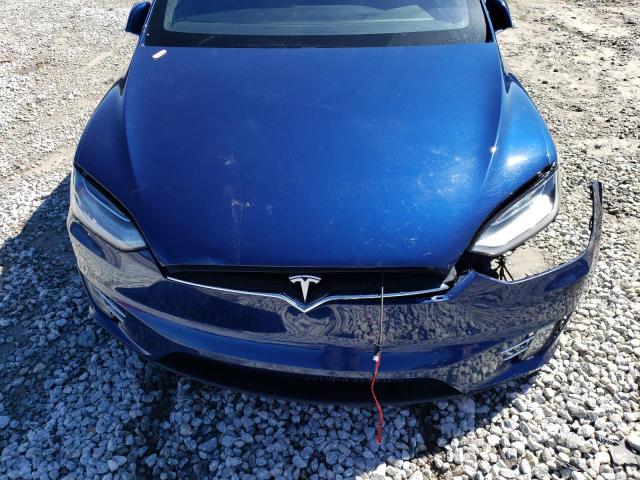 Photo 10 VIN: 5YJXCAE29HF059261 - TESLA MODEL X 