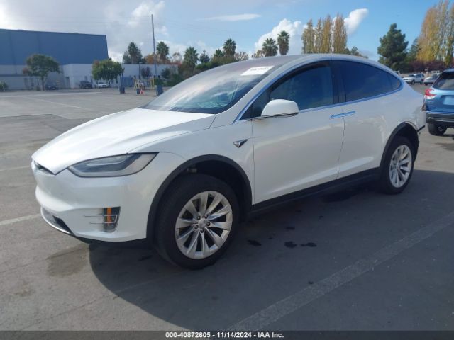 Photo 1 VIN: 5YJXCAE29JF111977 - TESLA MODEL X 