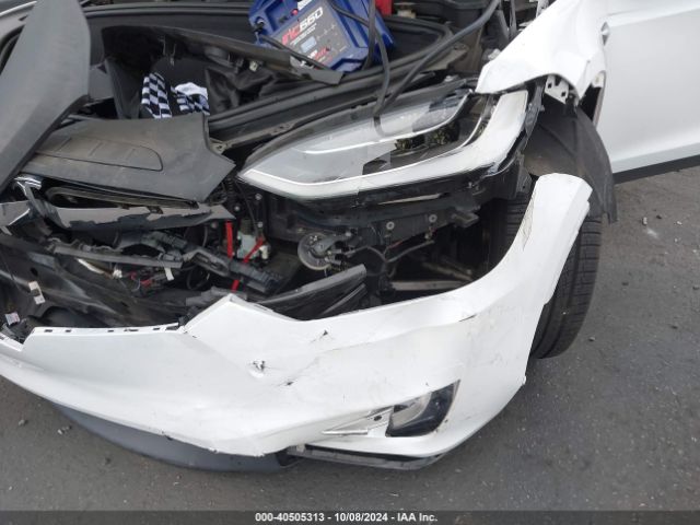 Photo 5 VIN: 5YJXCAE29KF185045 - TESLA MODEL X 