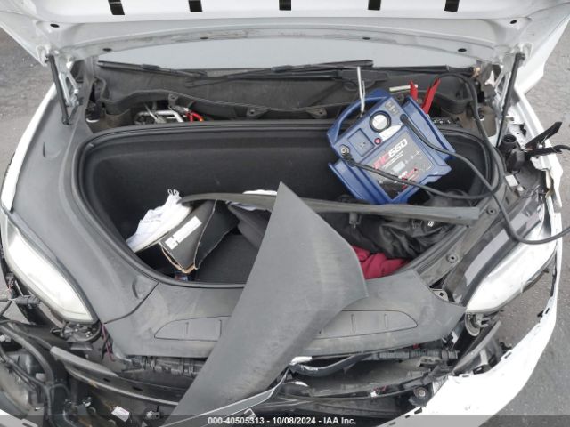Photo 9 VIN: 5YJXCAE29KF185045 - TESLA MODEL X 