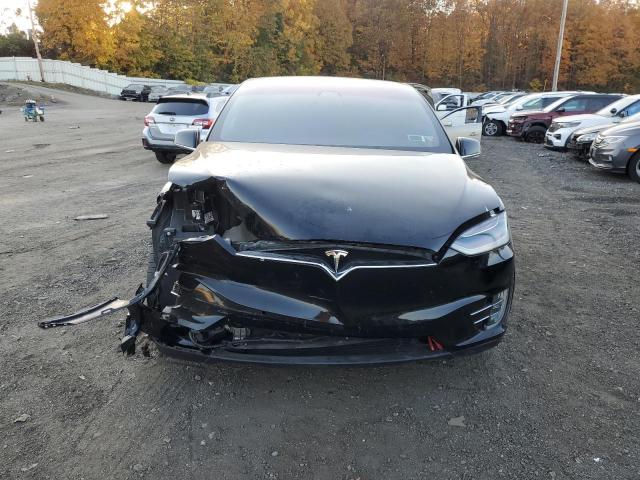 Photo 4 VIN: 5YJXCAE29LF284059 - TESLA MODEL X 