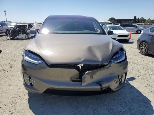 Photo 4 VIN: 5YJXCAE2XGF014490 - TESLA MODEL X 