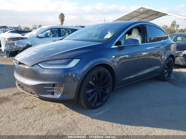 Photo 1 VIN: 5YJXCAE2XLF261762 - TESLA MODEL X 