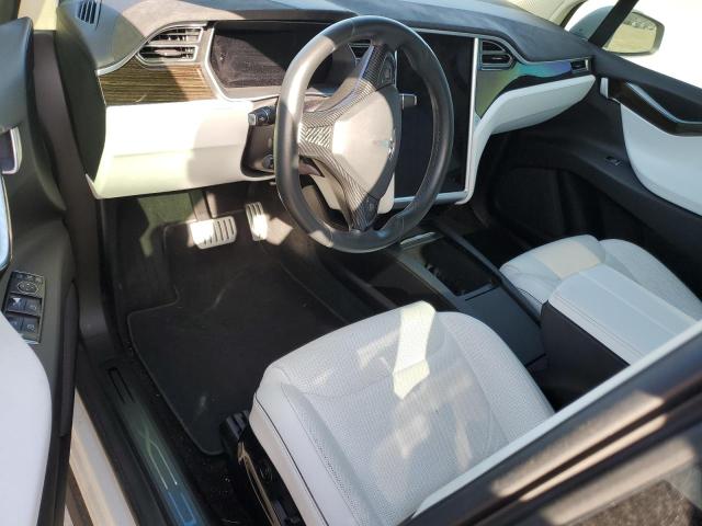 Photo 7 VIN: 5YJXCAE40GF000437 - TESLA MODEL X 