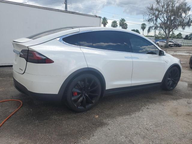 Photo 2 VIN: 5YJXCAE40GF006836 - TESLA MODEL X 