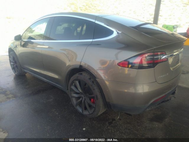 Photo 2 VIN: 5YJXCAE41GF001273 - TESLA MODEL X 