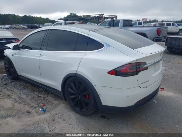 Photo 2 VIN: 5YJXCAE41GF003072 - TESLA MODEL X 