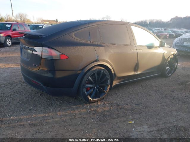 Photo 3 VIN: 5YJXCAE43GF001419 - TESLA MODEL X 