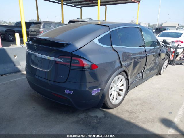 Photo 3 VIN: 5YJXCAE43HF055854 - TESLA MODEL X 