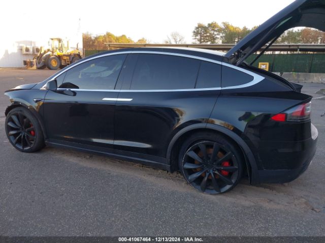 Photo 2 VIN: 5YJXCAE43LF233836 - TESLA MODEL X 