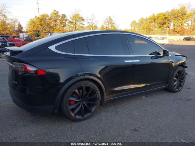 Photo 3 VIN: 5YJXCAE43LF233836 - TESLA MODEL X 