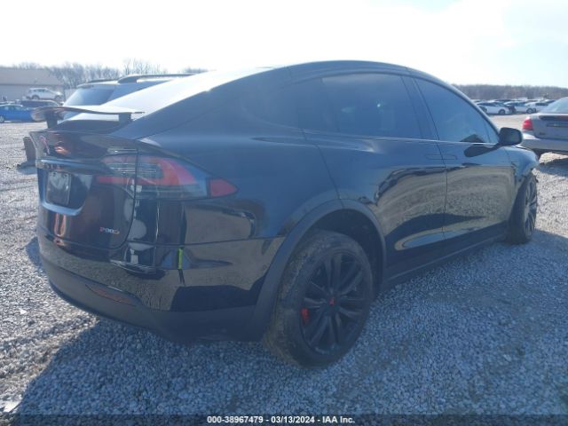 Photo 3 VIN: 5YJXCAE44GF007150 - TESLA MODEL X 