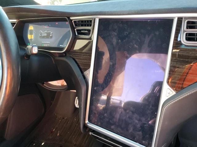 Photo 8 VIN: 5YJXCAE45GF001308 - TESLA MODEL X 