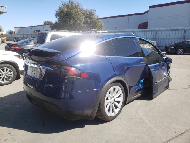 Photo 3 VIN: 5YJXCAE45JF099361 - TESLA MODEL X 