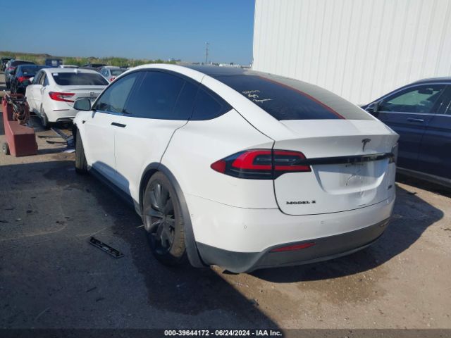 Photo 2 VIN: 5YJXCAE47GF000273 - TESLA MODEL X 