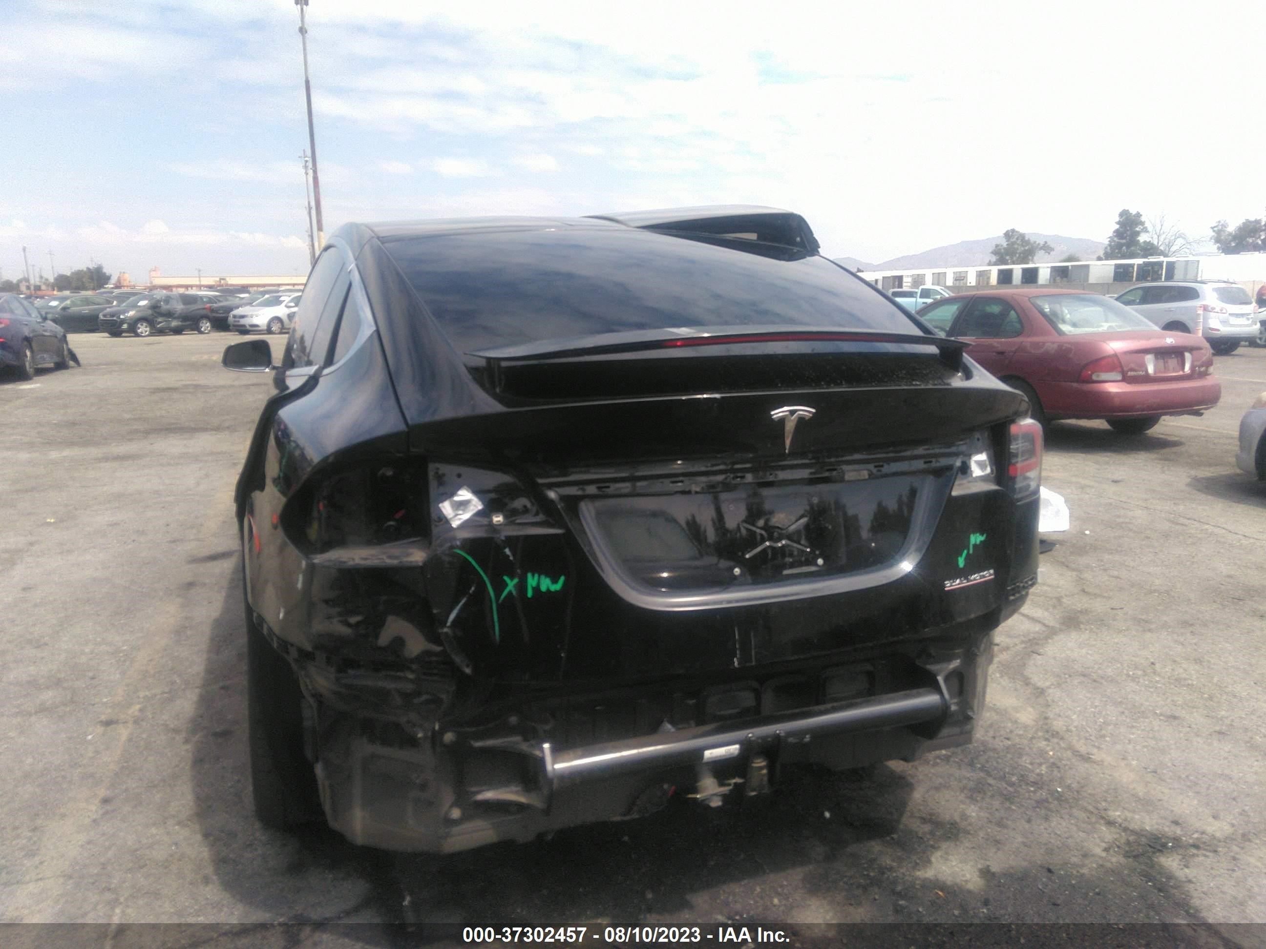 Photo 15 VIN: 5YJXCAE48KF183059 - TESLA MODEL X 