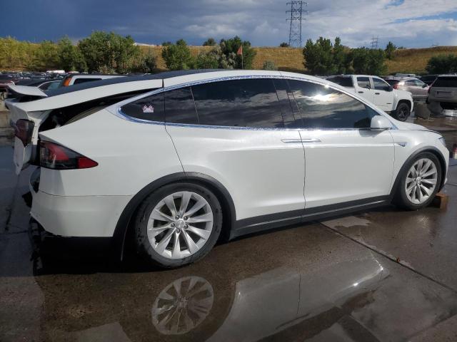 Photo 2 VIN: 5YJXCBE20GF005299 - TESLA MODEL X 