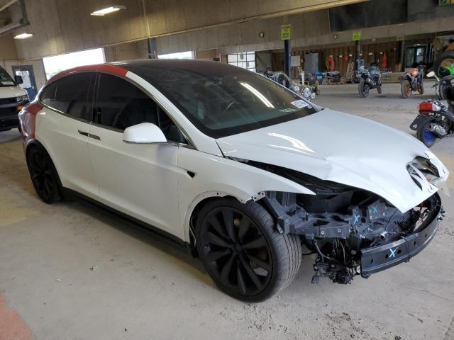 Photo 3 VIN: 5YJXCBE20GF014990 - TESLA MODEL X 