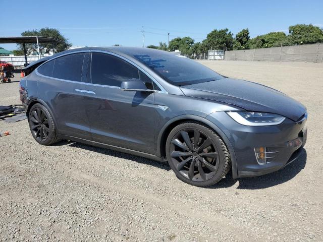 Photo 3 VIN: 5YJXCBE20GF016321 - TESLA MODEL X 