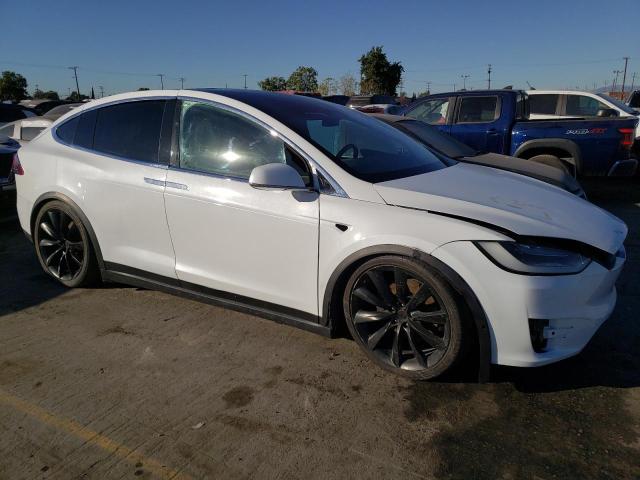 Photo 3 VIN: 5YJXCBE20HF050017 - TESLA MODEL X 