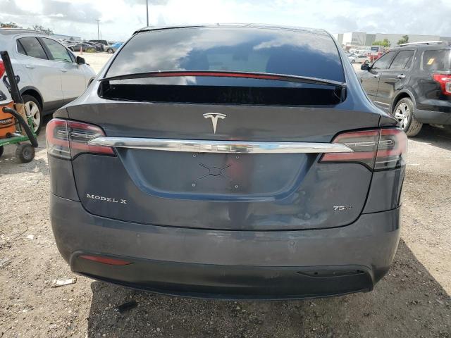 Photo 5 VIN: 5YJXCBE20HF063365 - TESLA MODEL X 