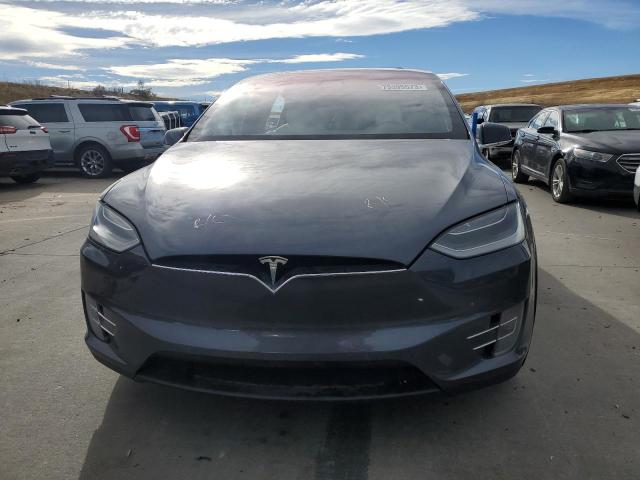 Photo 4 VIN: 5YJXCBE20HF073507 - TESLA MODEL X 