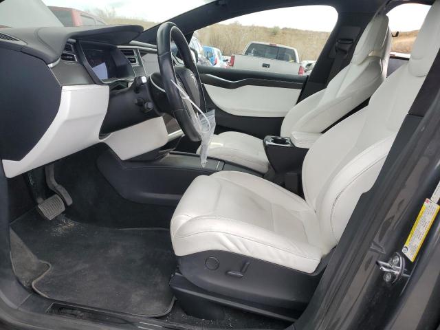 Photo 6 VIN: 5YJXCBE20HF073507 - TESLA MODEL X 