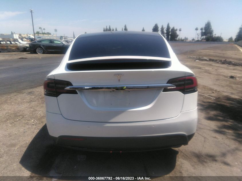 Photo 14 VIN: 5YJXCBE20JF101151 - TESLA MODEL X 