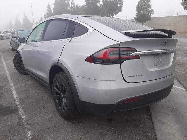 Photo 2 VIN: 5YJXCBE20JF141231 - TESLA MODEL X 