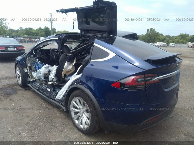 Photo 2 VIN: 5YJXCBE20LF298258 - TESLA MODEL X 