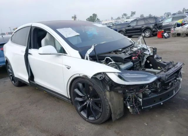 Photo 0 VIN: 5YJXCBE21GF002699 - TESLA MODEL X 