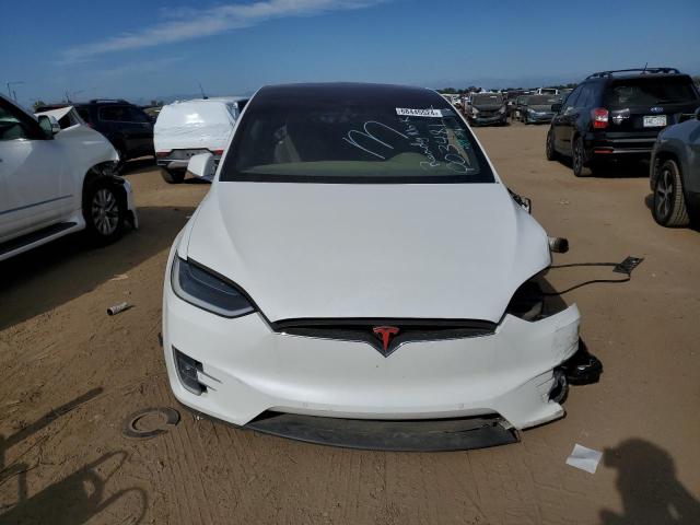 Photo 4 VIN: 5YJXCBE21GF003481 - TESLA MODEL X 