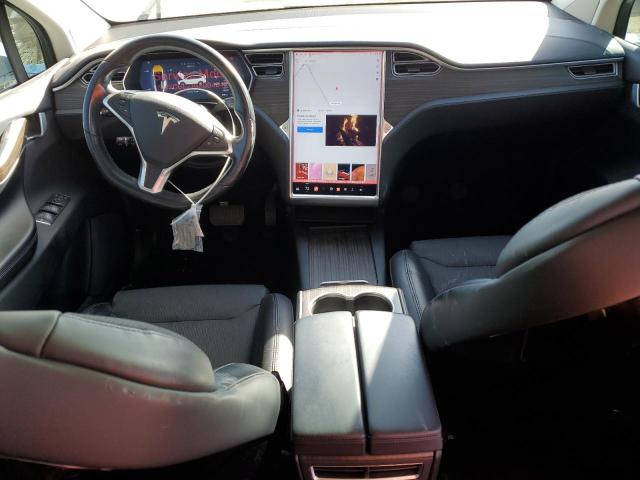 Photo 7 VIN: 5YJXCBE21GF004842 - TESLA MODEL X 