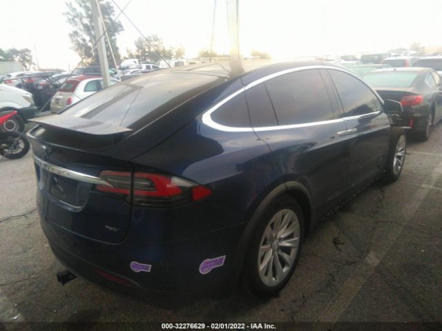 Photo 3 VIN: 5YJXCBE21GF019132 - TESLA MODEL X 