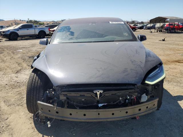 Photo 4 VIN: 5YJXCBE21GF019647 - TESLA MODEL X 