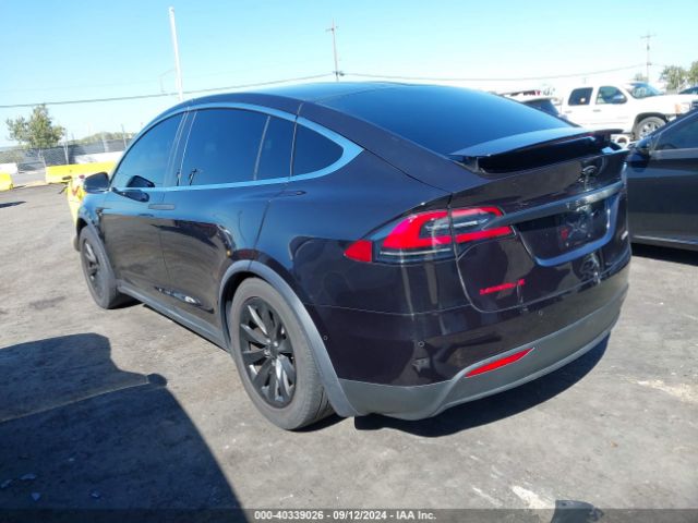 Photo 2 VIN: 5YJXCBE21HF054223 - TESLA MODEL X 