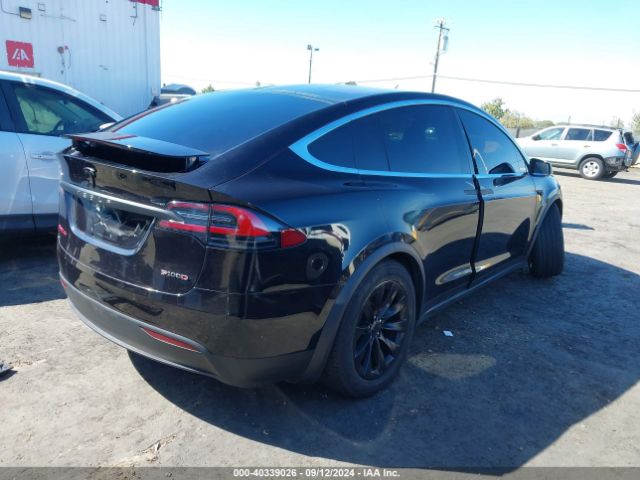 Photo 3 VIN: 5YJXCBE21HF054223 - TESLA MODEL X 