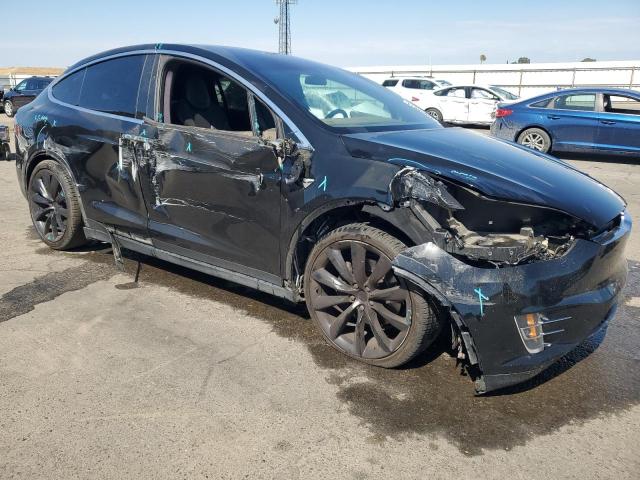 Photo 3 VIN: 5YJXCBE21HF068347 - TESLA MODEL X 