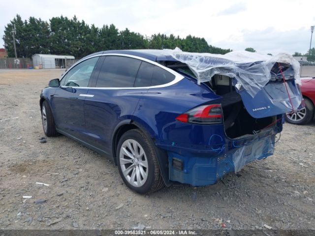 Photo 2 VIN: 5YJXCBE21JF140167 - TESLA MODEL X 