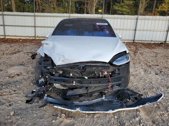 Photo 4 VIN: 5YJXCBE21LF240210 - TESLA MODEL X 