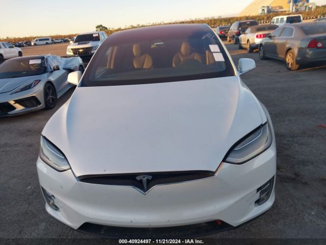 Photo 5 VIN: 5YJXCBE21LF260926 - TESLA MODEL X 