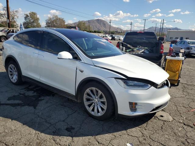 Photo 0 VIN: 5YJXCBE22GF002064 - TESLA MODEL X 