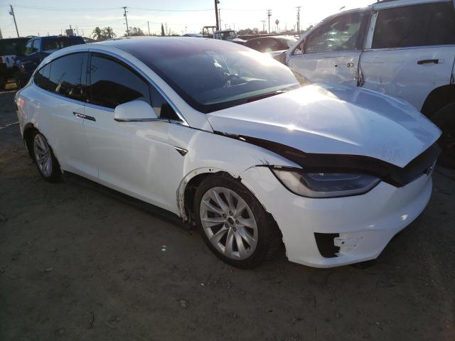 Photo 3 VIN: 5YJXCBE22GF018023 - TESLA MODEL X 