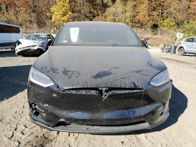 Photo 4 VIN: 5YJXCBE22HF055641 - TESLA MODEL X 